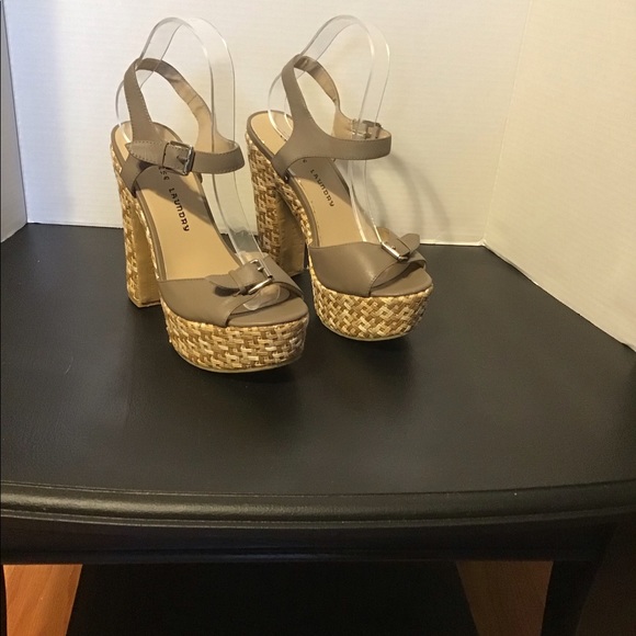 Chinese Laundry Pacific Shanghai Heels - Picture 3 of 7